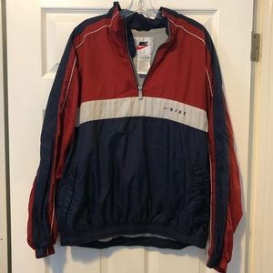NIKE Windbreaker